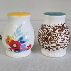 Pioneer Woman - Floral and Paisley Ceramic Salt and Pepper Shakers